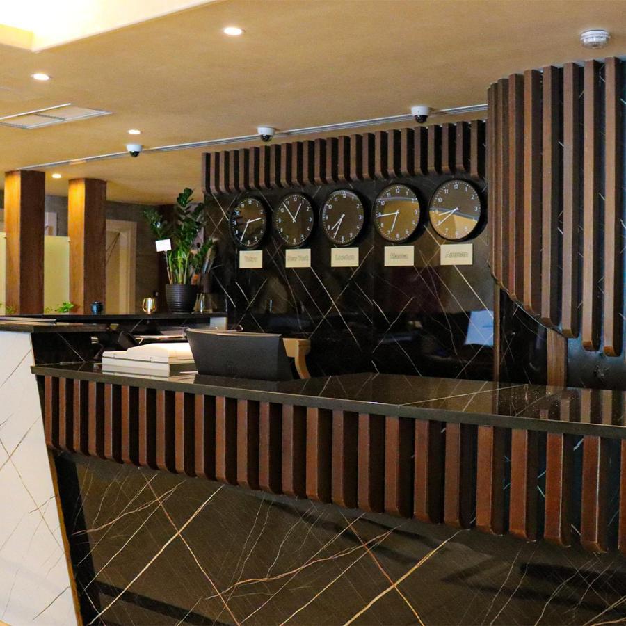 Rival Hotel Amman Exterior photo