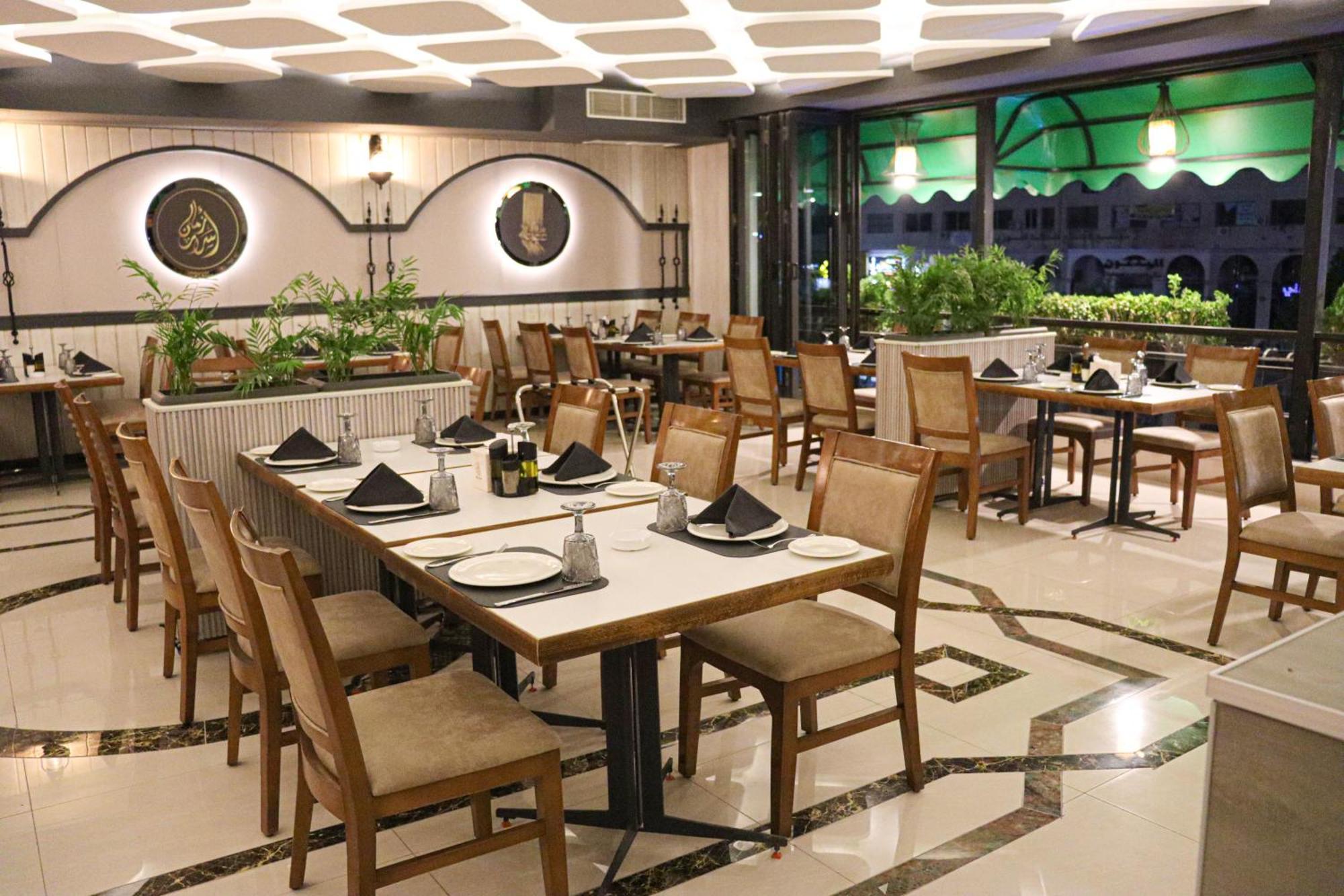 Rival Hotel Amman Exterior photo